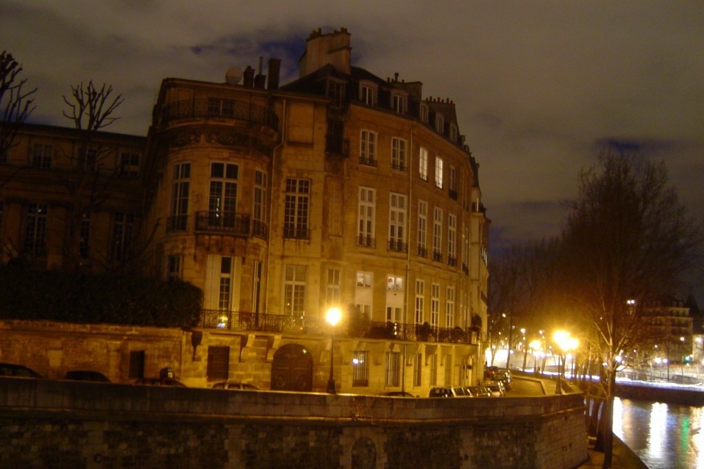 Bonne soirée, Paris by night