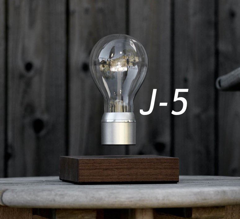 J-5 : La magique, ampoule à lévitation, Flyte