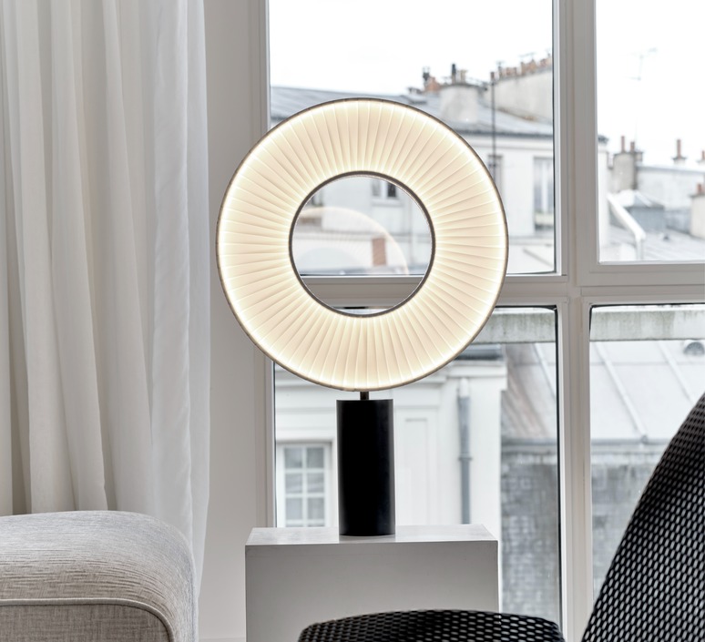 Jeu concours Nedgis x Dix Heures Dix : remportez la belle lampe à poser Iris !